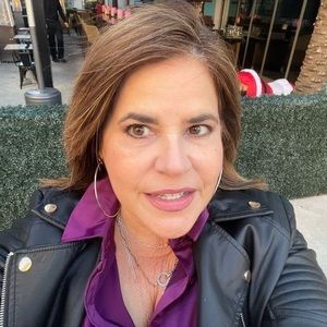 Meet your Posher, Morayma